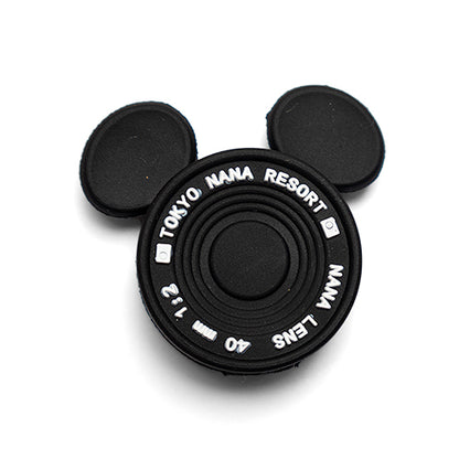 Pin para estetoscopio de estilo variado